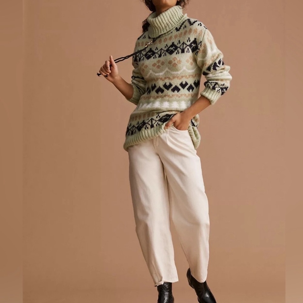 Mint Turtleneck